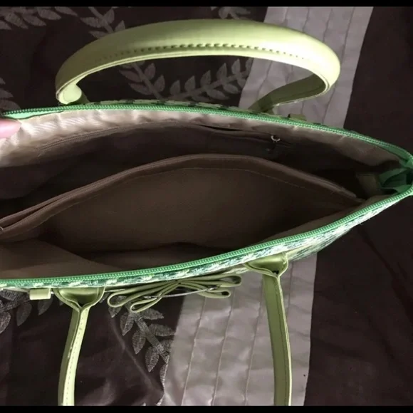 Hand bag - Picture 3 of 4